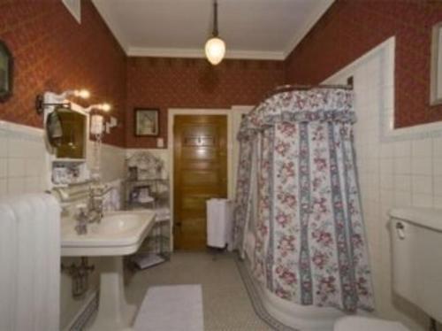 Port City Victorian Inn Muskegon Exterior photo
